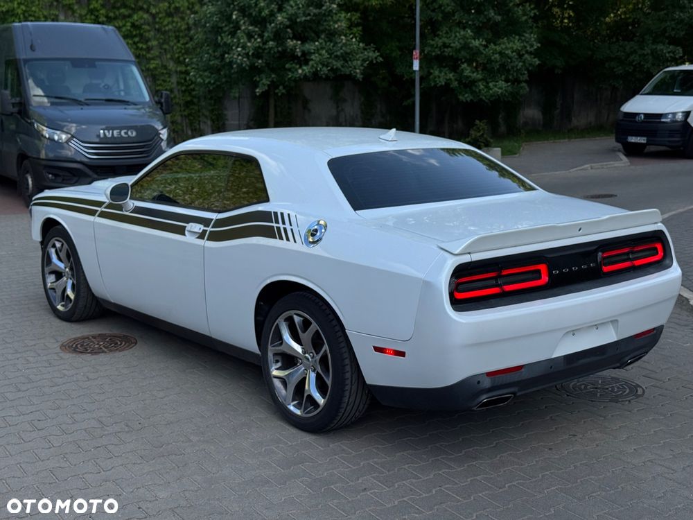 Dodge Challenger ver-automatik-sxt-plus - 5
