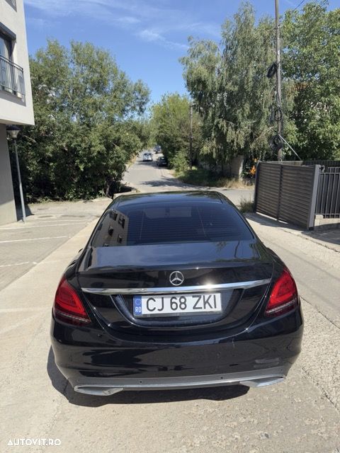 Mercedes-Benz C 220 d Aut - 3