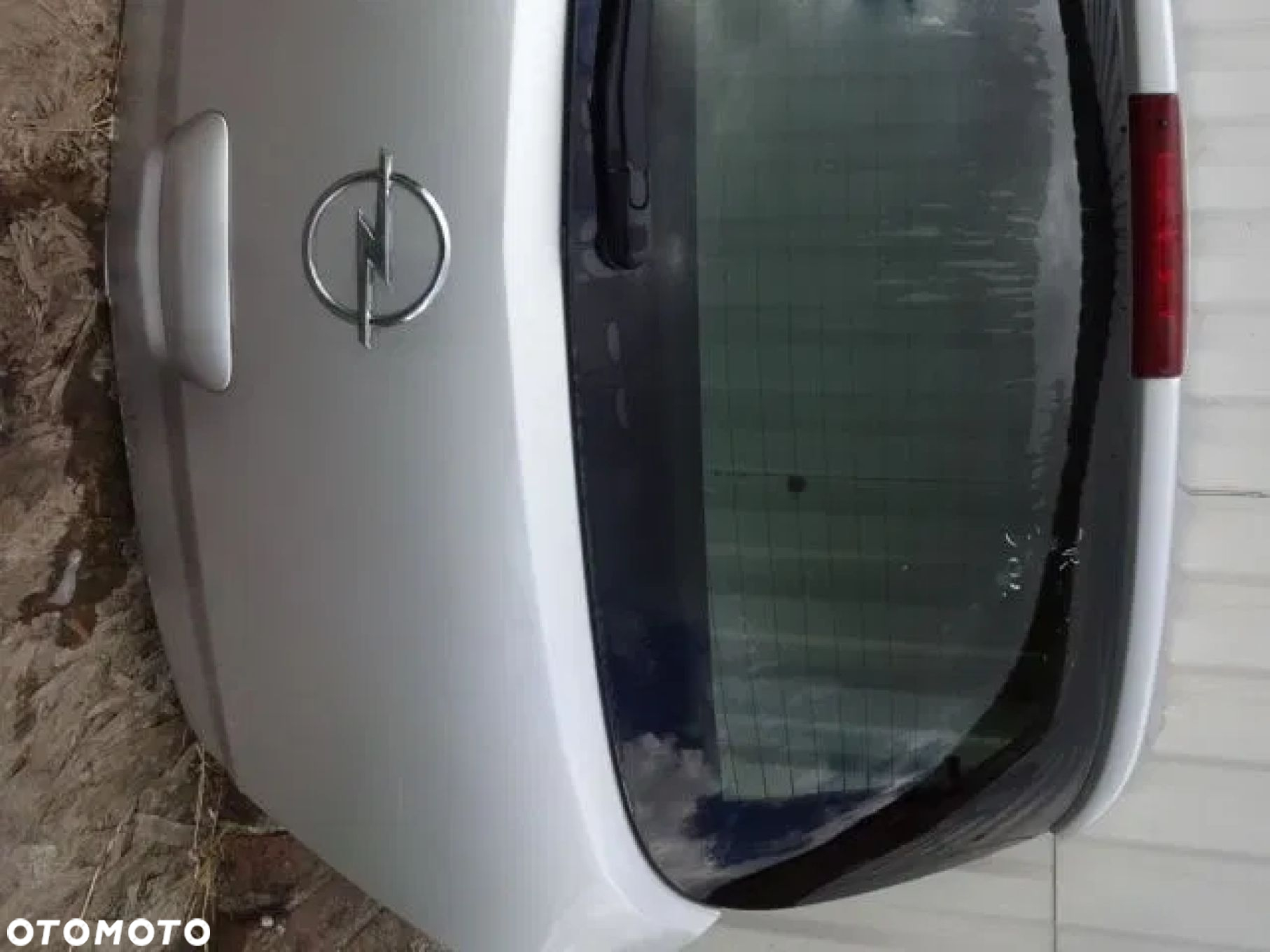OPEL CORSA D 3D TYLNA KLAPA - 2