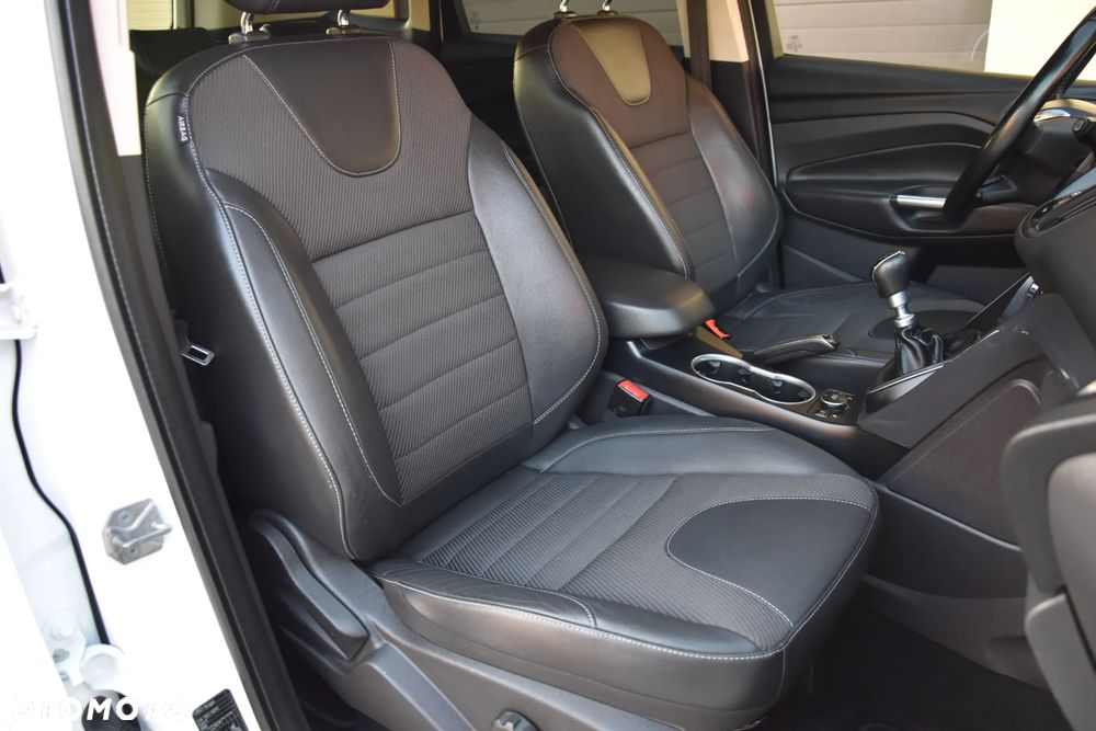 Ford Kuga 2.0 TDCi 4x4 Individual - 17