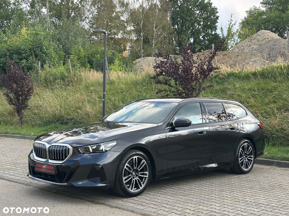 BMW Seria 5 520d xDrive mHEV - 4