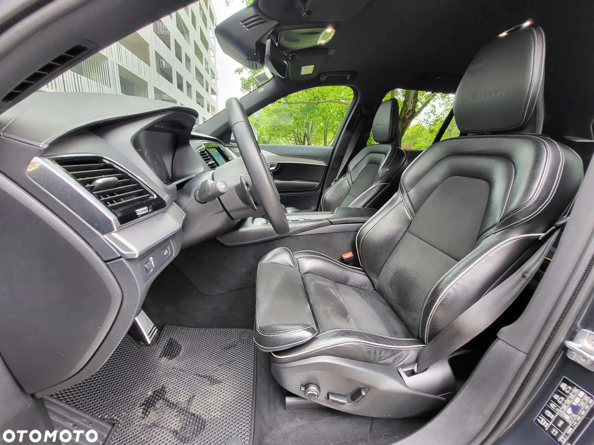 Volvo XC 90 D5 SCR AWD R-Design 7os - 5