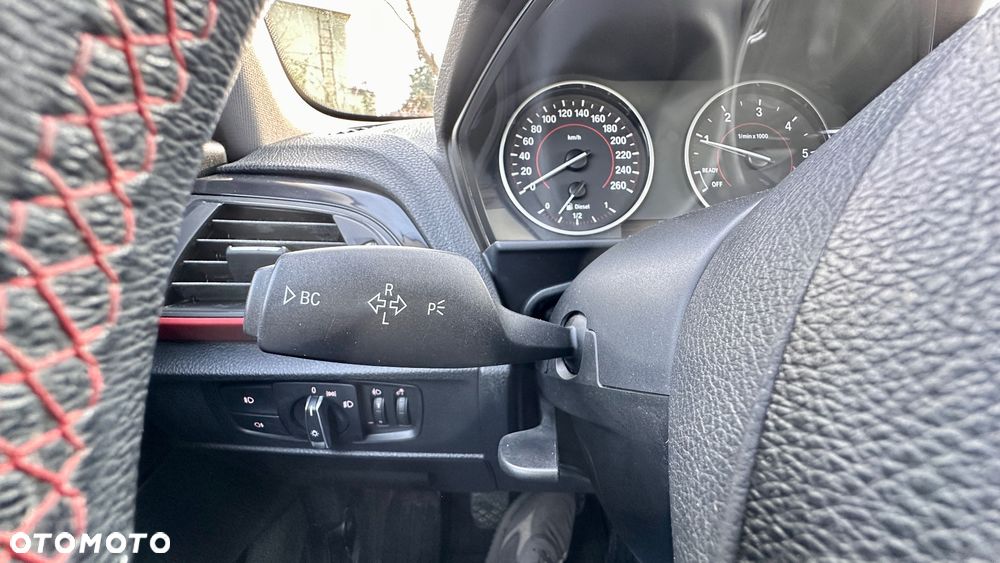 BMW Seria 1 118d DPF Edition Sport - 28