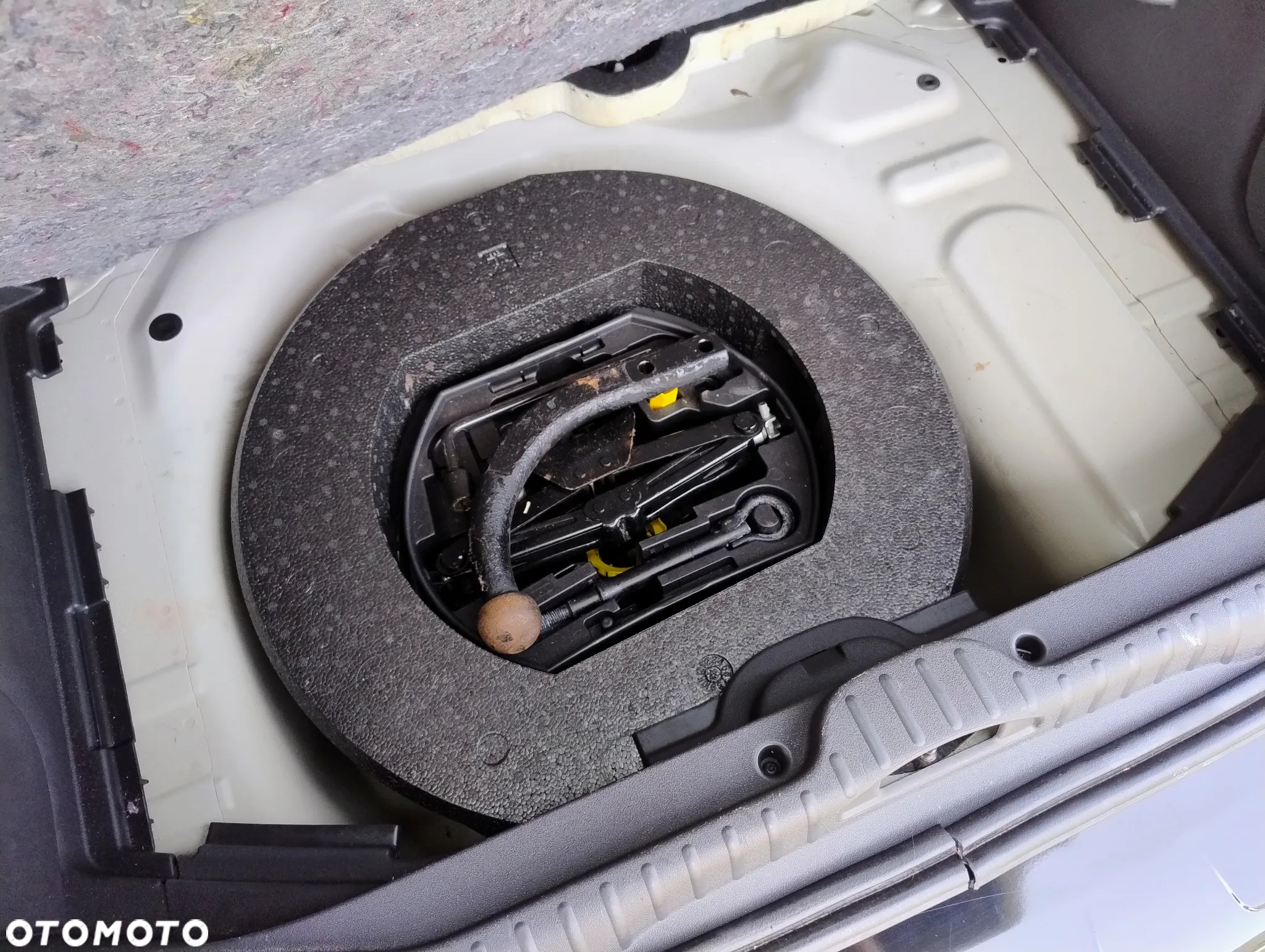 Citroën C3 Picasso 1.4i Exclusive - 23