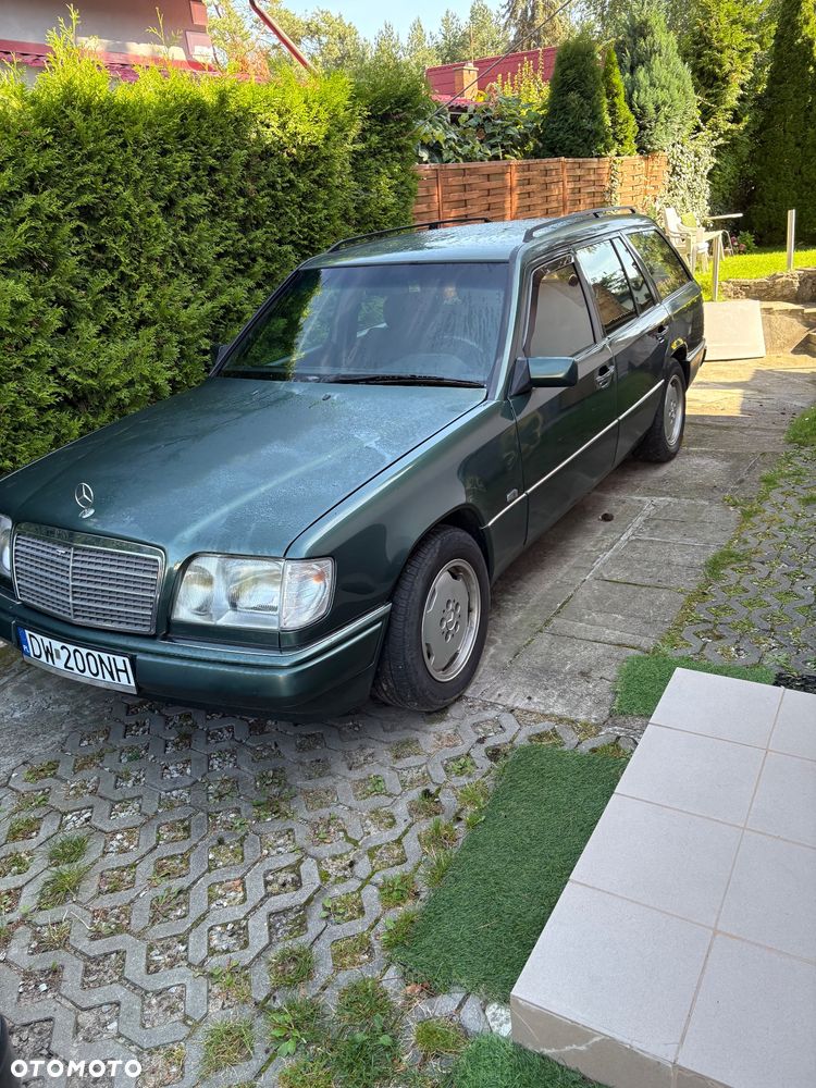 Mercedes-Benz W124 (1984-1993) - 2