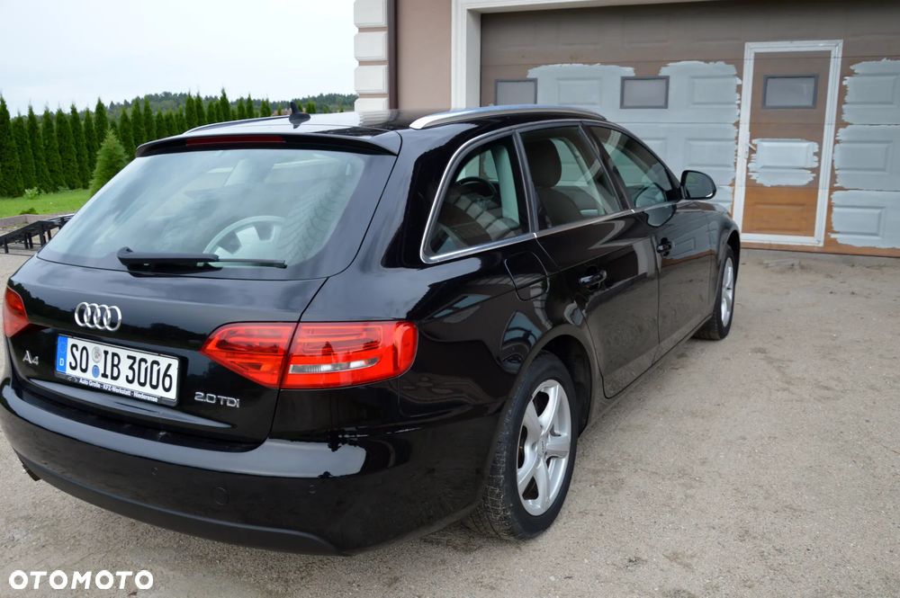 Audi A4 Avant 2.0 TDI Limited Edition - 6