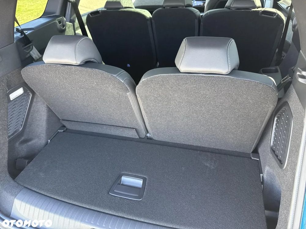 Peugeot 5008 - 14