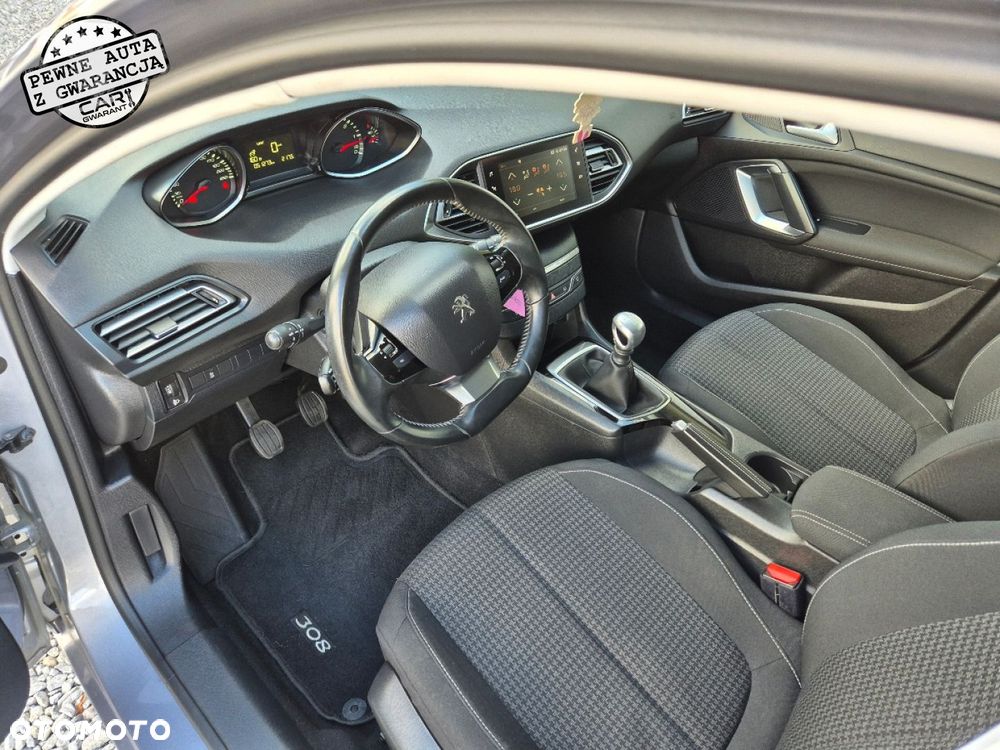 Peugeot 308 - 13