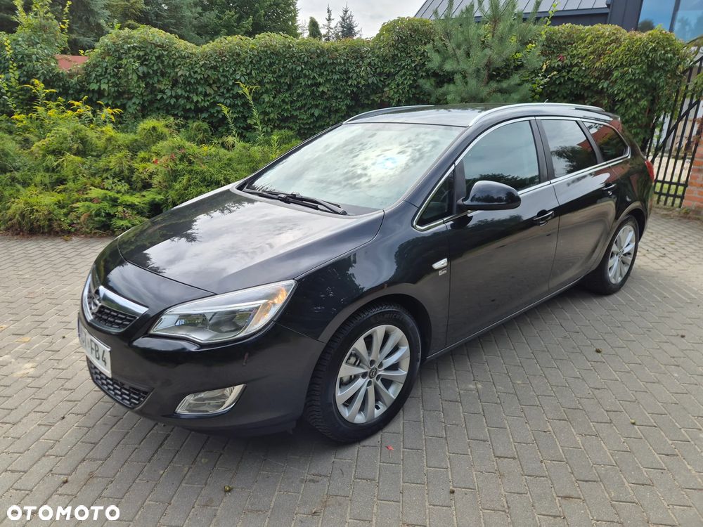 Opel Astra 1.4 T Cosmo - 12