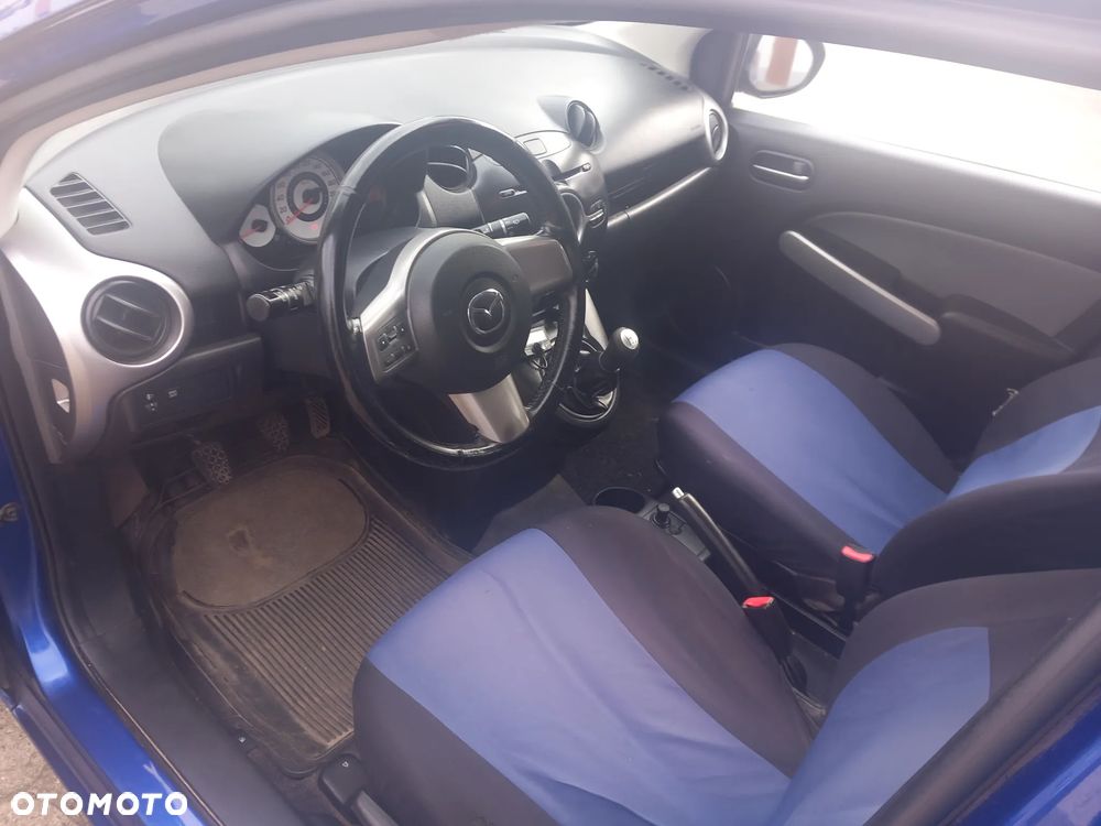 Mazda 2 1.3 Dynamic - 17