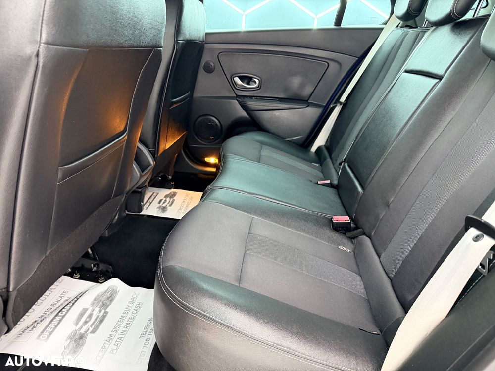 Renault Megane ENERGY dCi 110 Start & Stop Bose Edition - 13