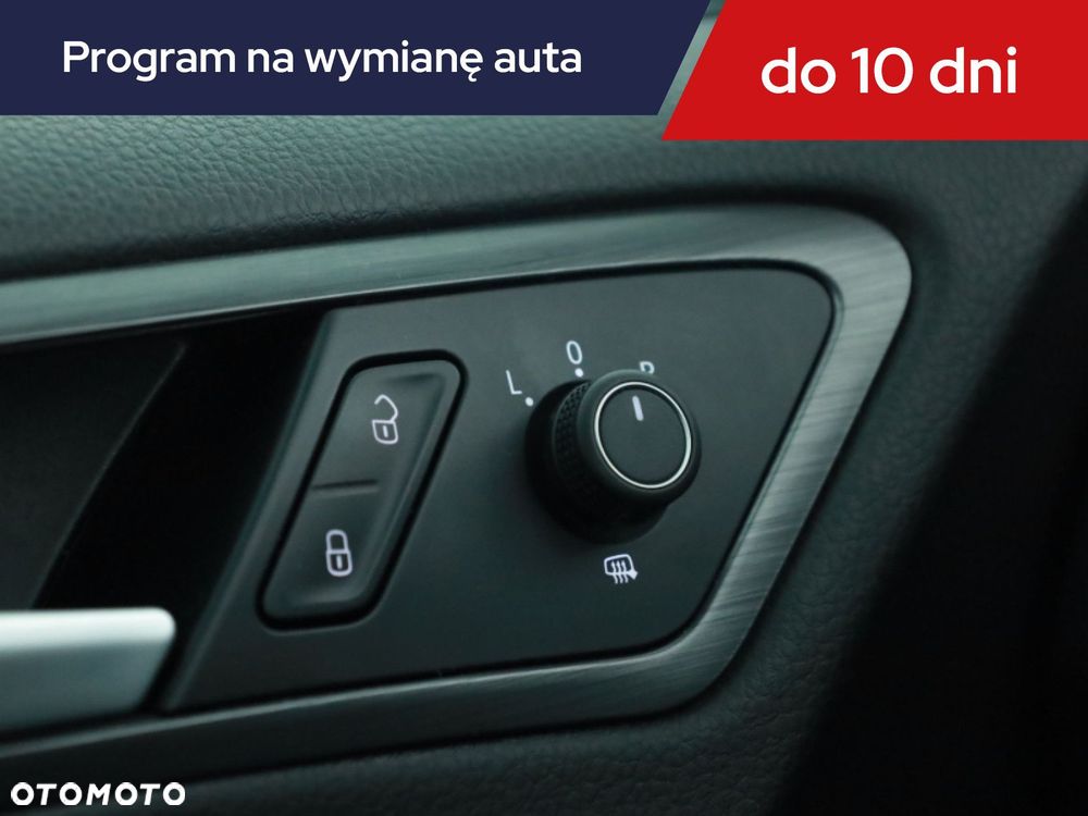 Volkswagen Golf Variant - 14