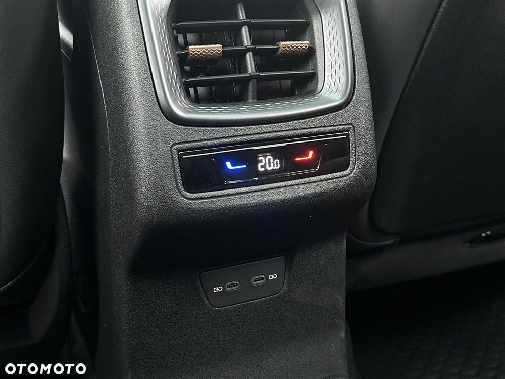 Cupra Terramar 2.0 TSI 4Drive VZ DSG - 32