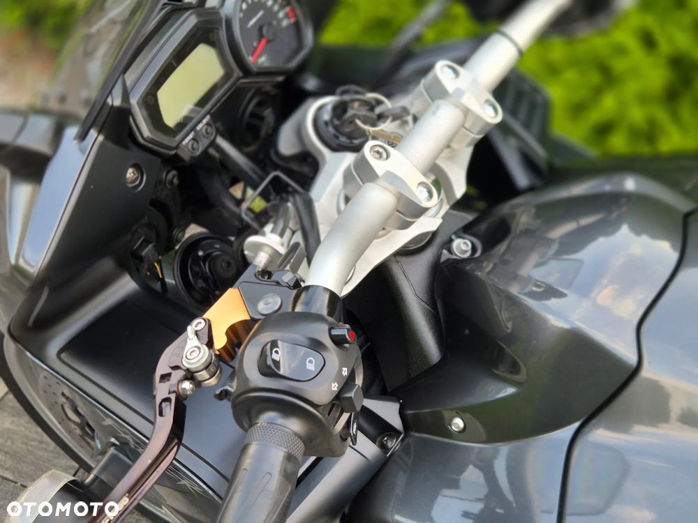 Yamaha FZ - 31