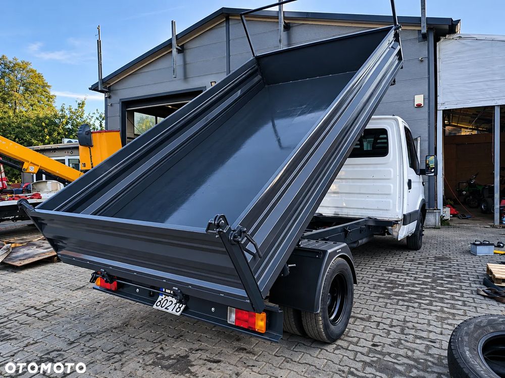 Iveco DAILY - 3