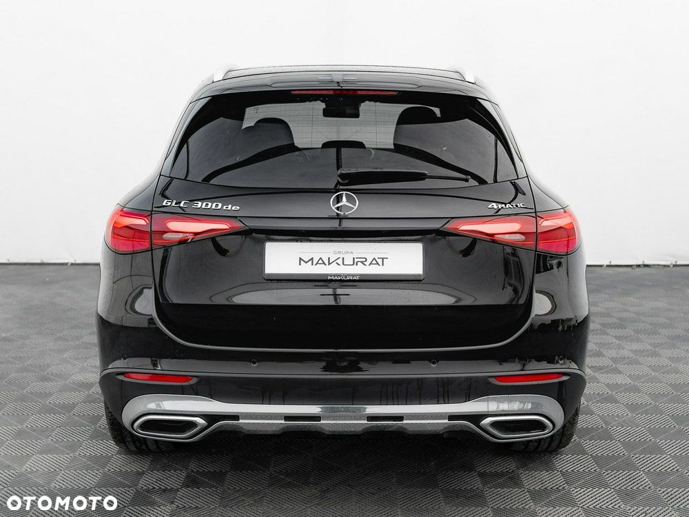 Mercedes-Benz GLC - 10