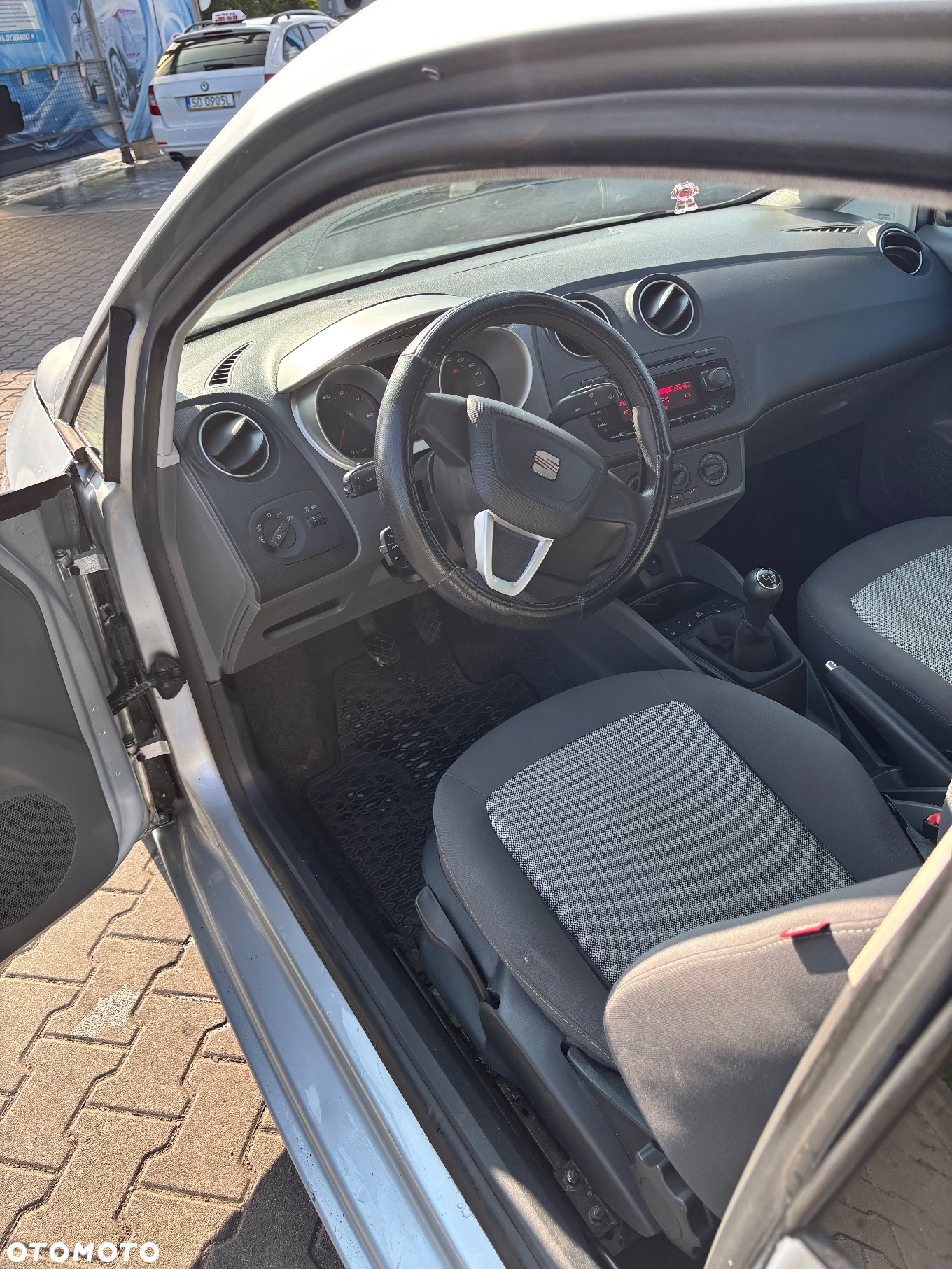 Seat Ibiza SC 1.2 12V Style - 9