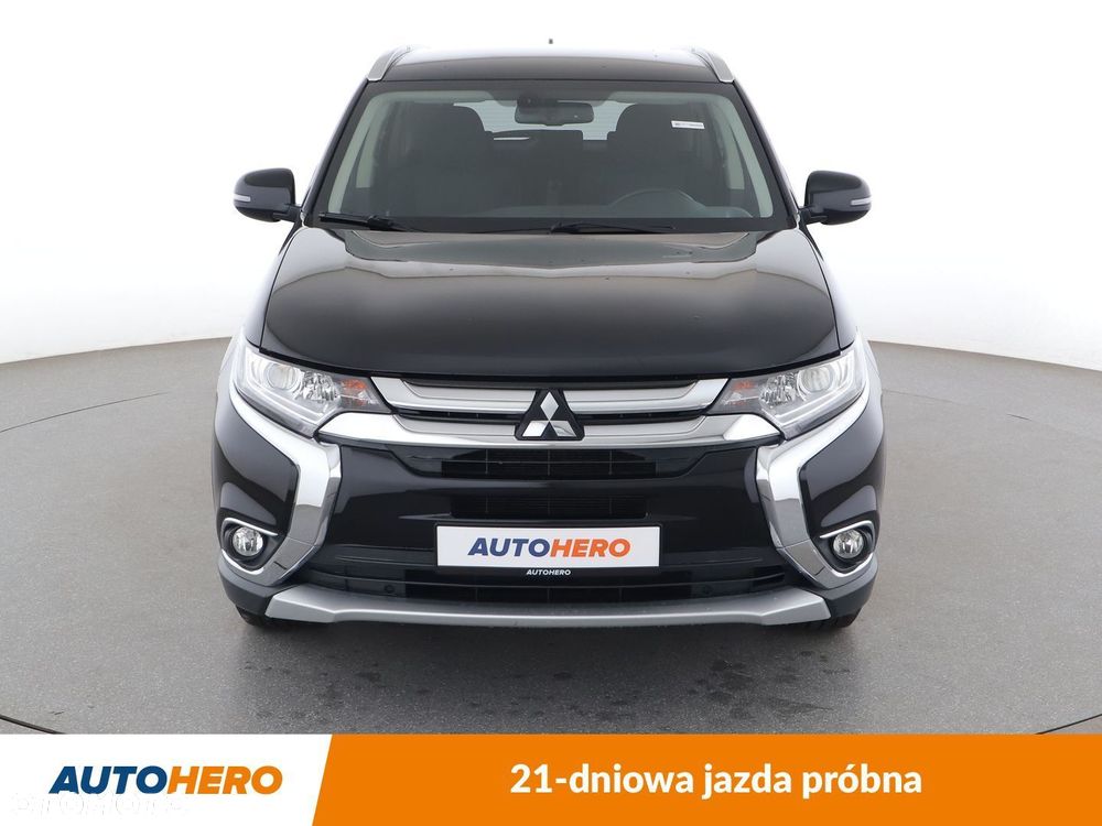 Mitsubishi Outlander - 9
