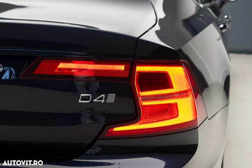 Volvo S90 D4 Inscription - 9