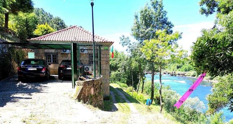 Moradia em lugar de sonho Rio Minho Melgaço - Grande imagem: 3/11