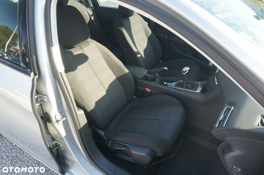 Peugeot 308 1.6 BlueHDi Active S&S - 27
