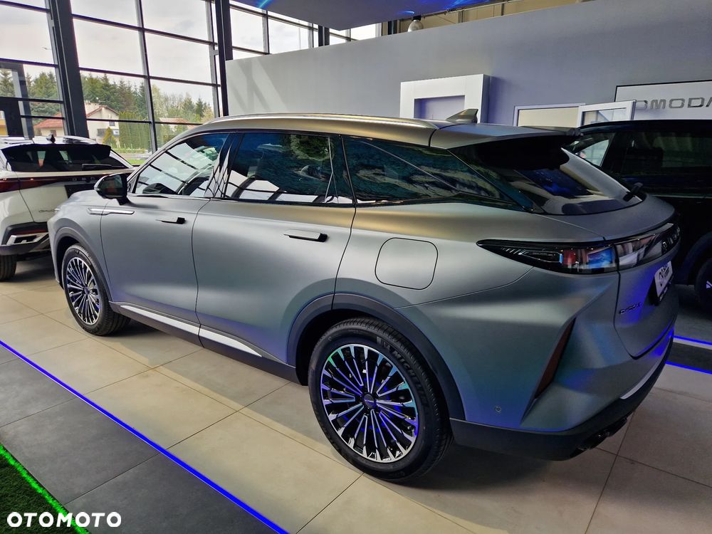 Omoda 9 1.5 Super Hybrid Exclusive AWD - 10