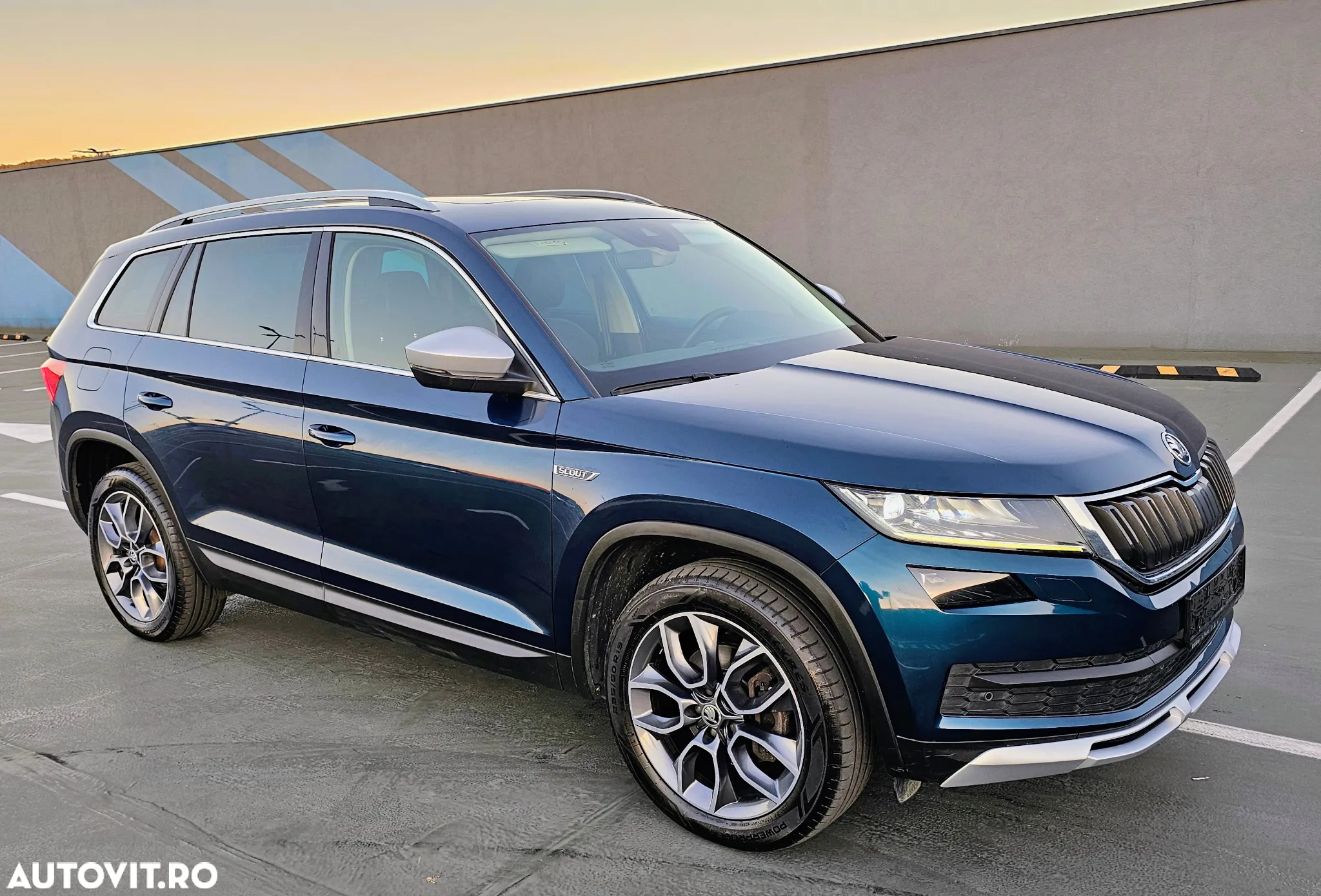 Skoda Kodiaq 2.0 TDI 4X4 DSG Scout - 6