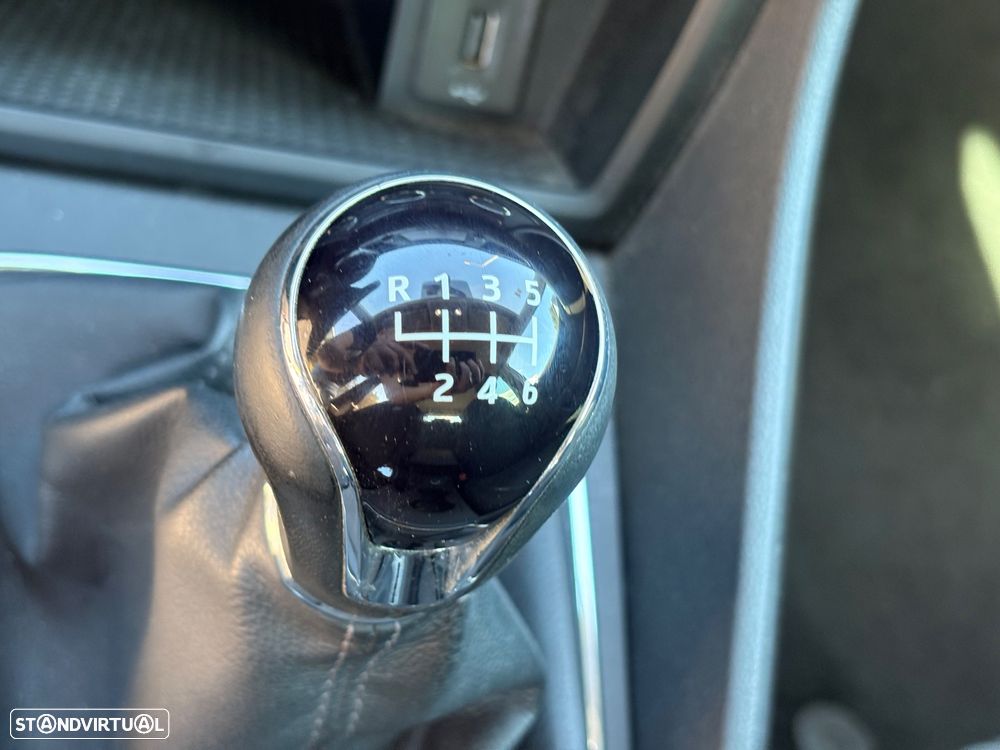 SEAT Leon ST 1.6 TDI Style Ecomotive - 6