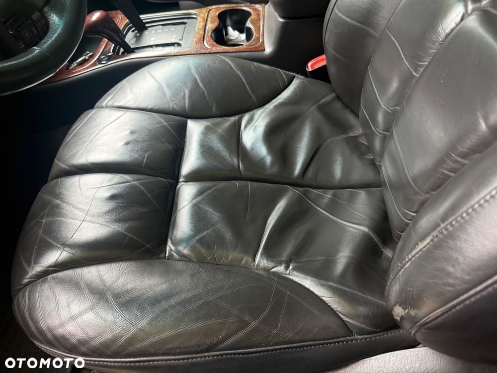 Jeep Grand Cherokee - 11