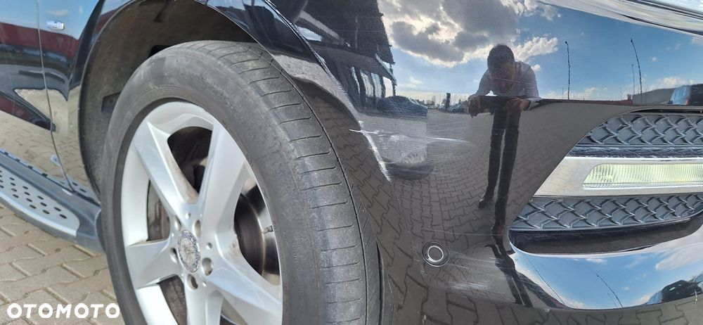 Mercedes-Benz ML - 11