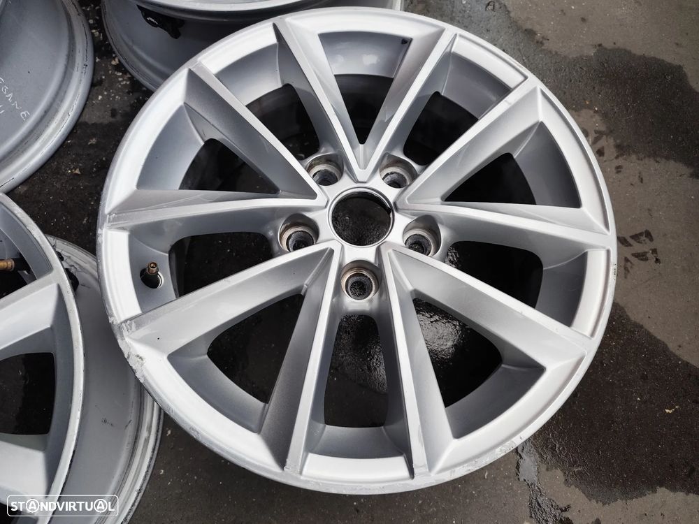 Renault Megane IV 4 - JANTES 16 POLEGADAS - J170 - 3