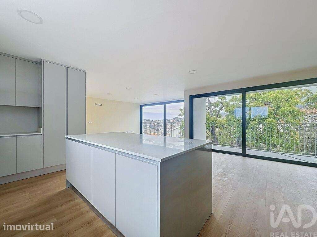 Apartamento T2 em Funchal (Santa Maria Maior) de 130,00 m2 - Grande imagem: 4/27
