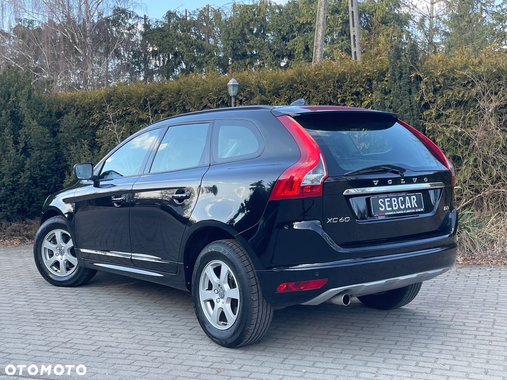 Volvo XC 60 D3 Momentum - 27