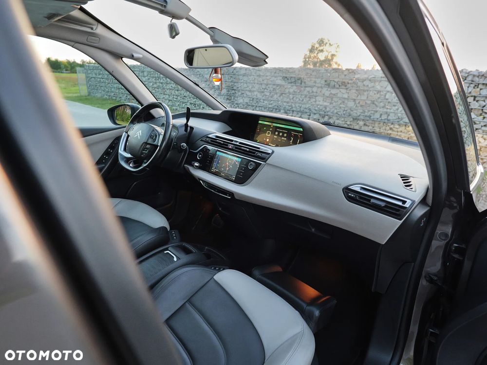 Citroën C4 Picasso 1.6 THP Shine S&S EAT6 - 23