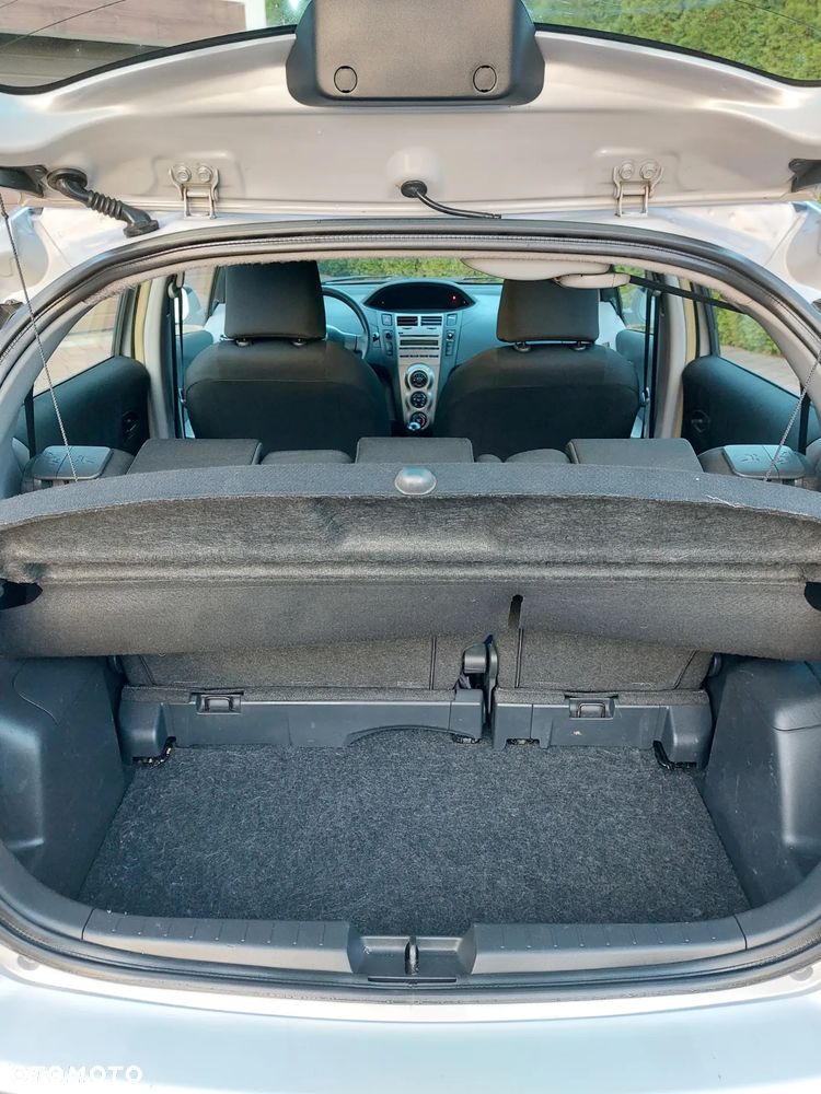 Toyota Yaris 1.0 Luna A/C - 7