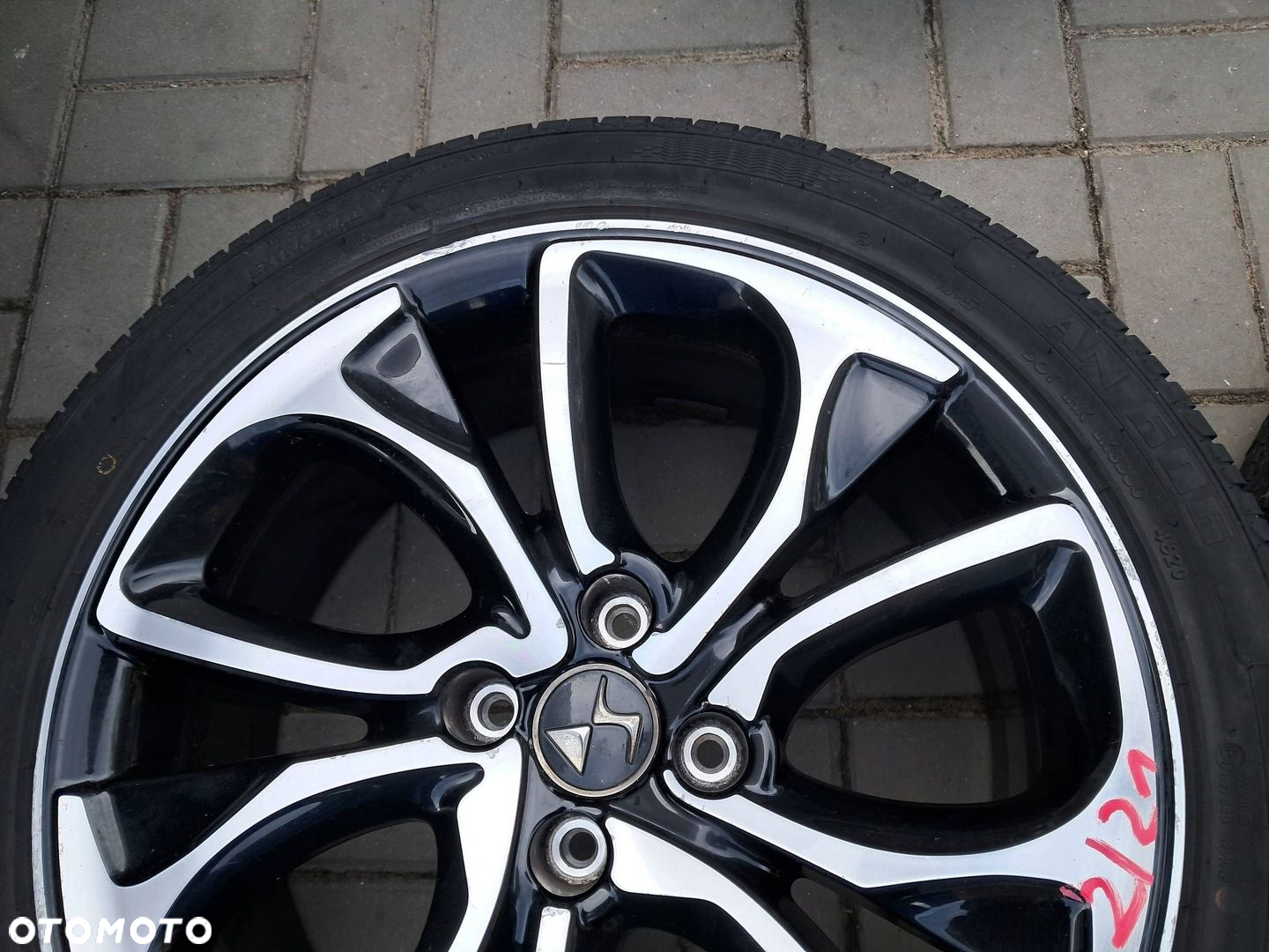 Citroen DS4 felgi aluminiowe 18" ET29 4x108 9688904377 225/45R18 - 15