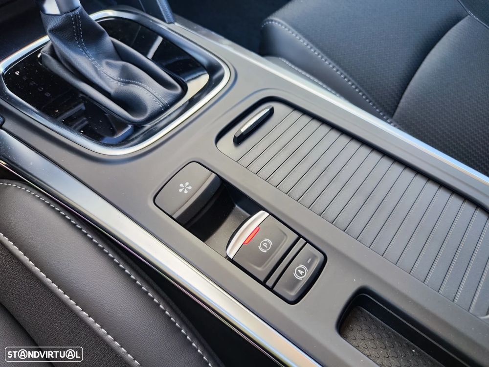 Renault Mégane Sport Tourer 1.6 E-Tech Plug-In Hybrid Equilibre - 23