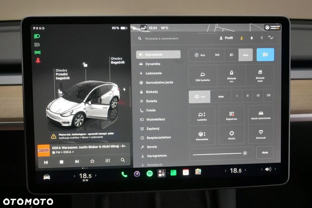 Tesla Model Y - 24