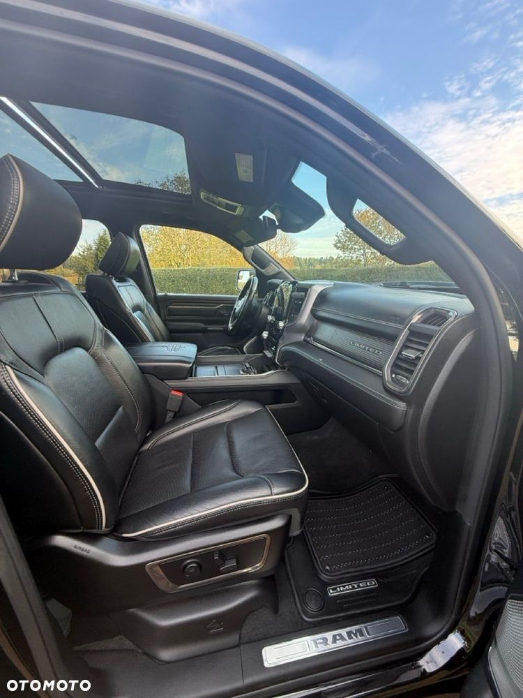 RAM 1500 5.7 Crew Cab Shortbed Limited Black - 14