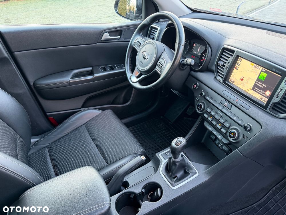 Kia Sportage 1.7 CRDI 2WD Dream-Team Edition - 8