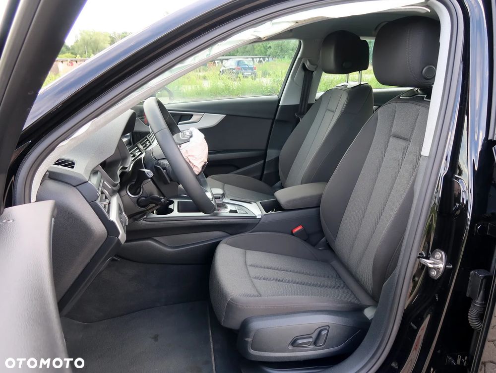 Audi A4 Limousine 35 TFSI mHEV Advanced S tronic - 9