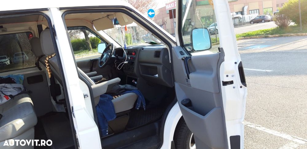Volkswagen Transporter - 4