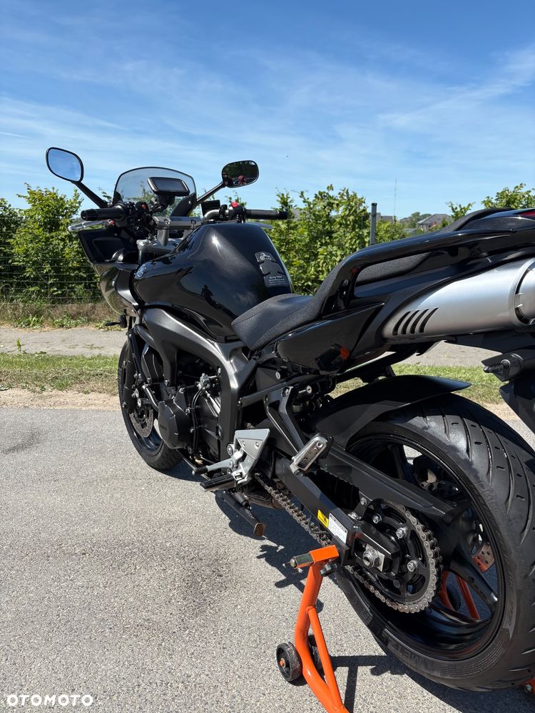 Yamaha FZ6 - 25