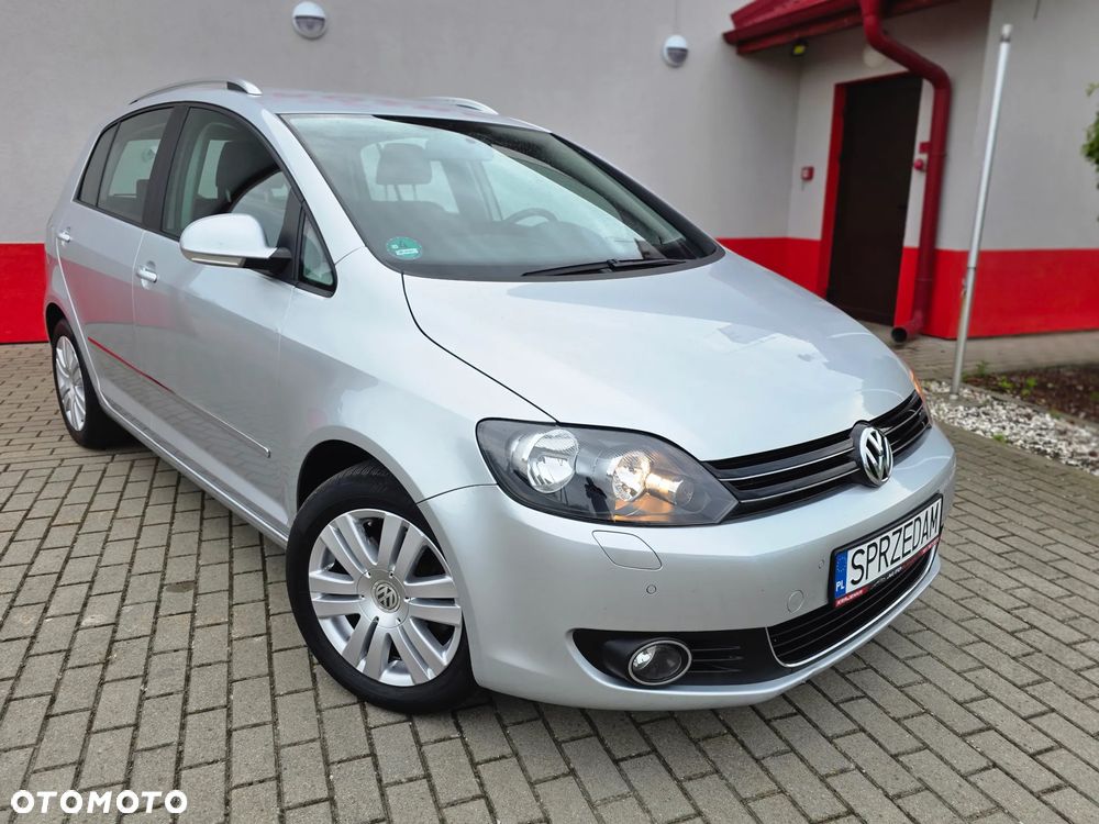 Volkswagen Golf - 1