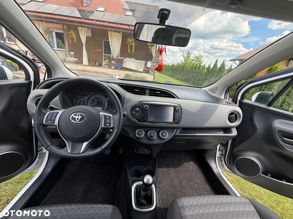 Toyota Yaris 1.0 Active EU6 - 14