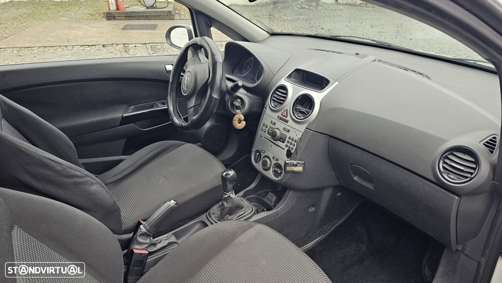 Opel Corsa 1.3 CDTi - 8