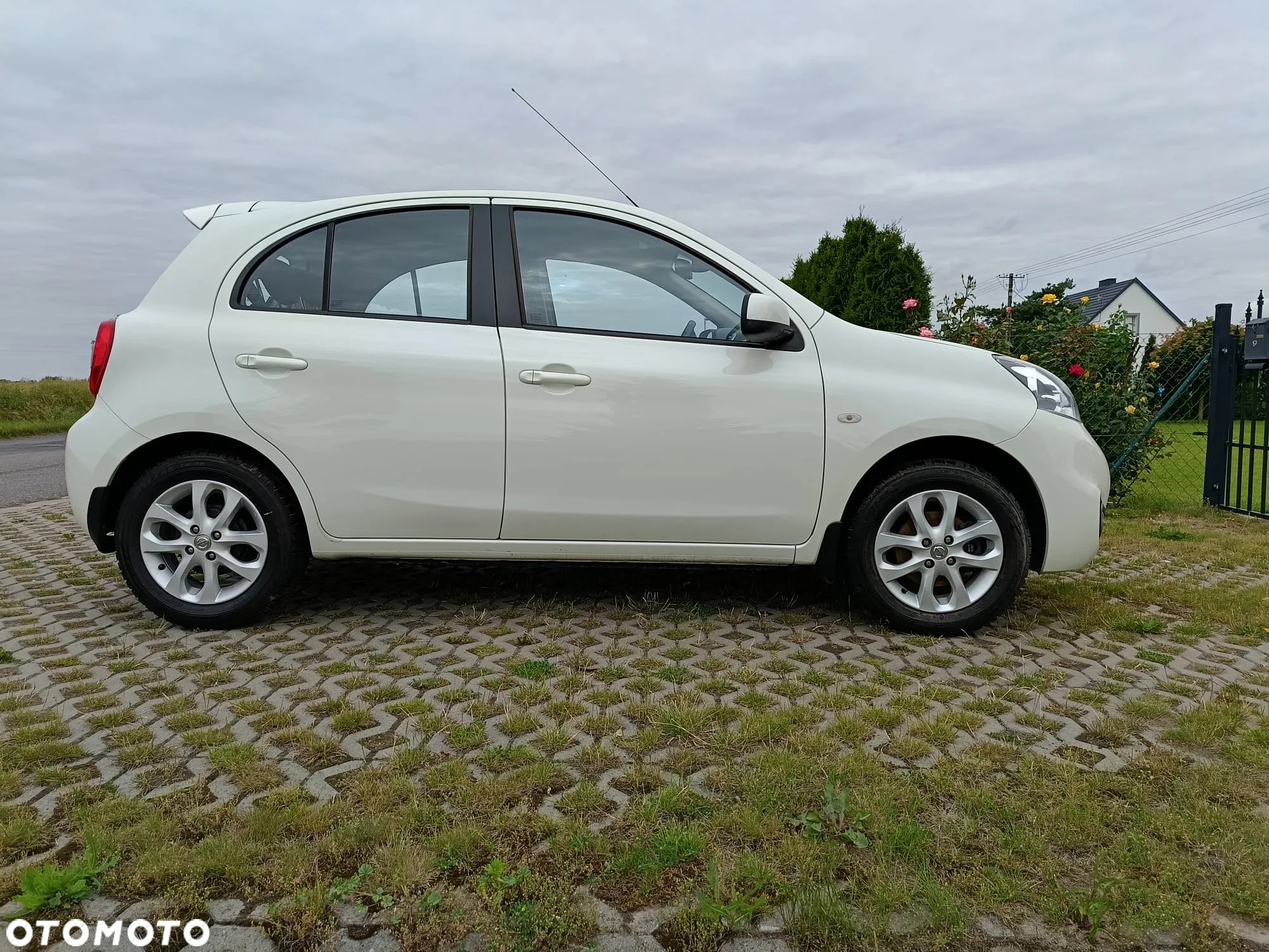 Nissan Micra 1.2 Elle - 12