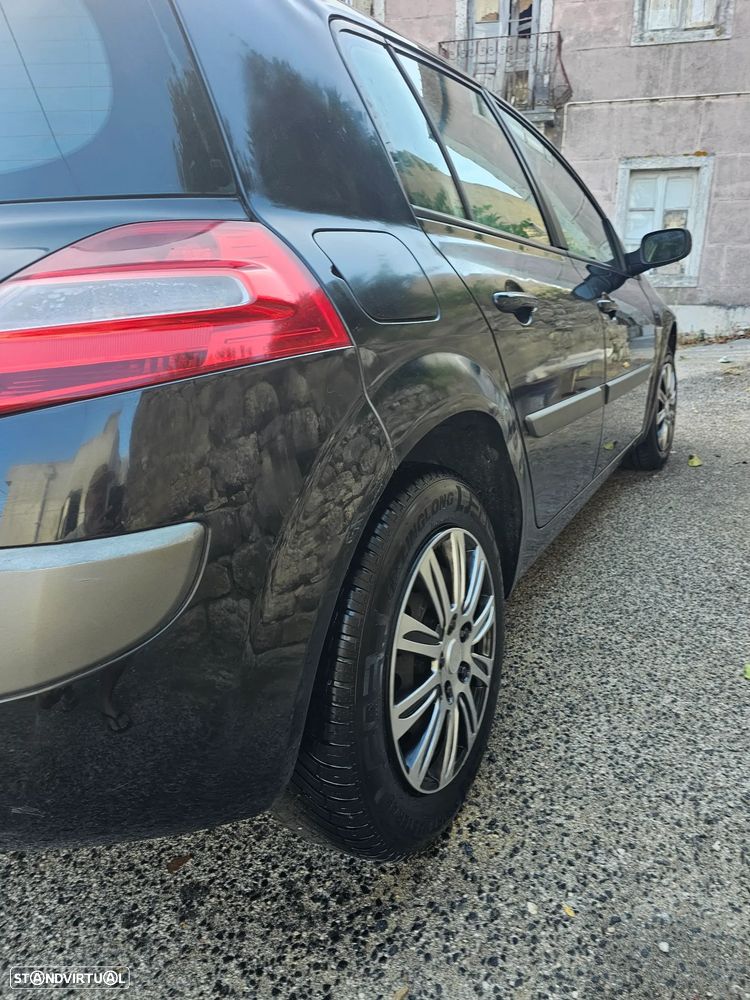 Renault Mégane 1.5 dCi Confort - 2