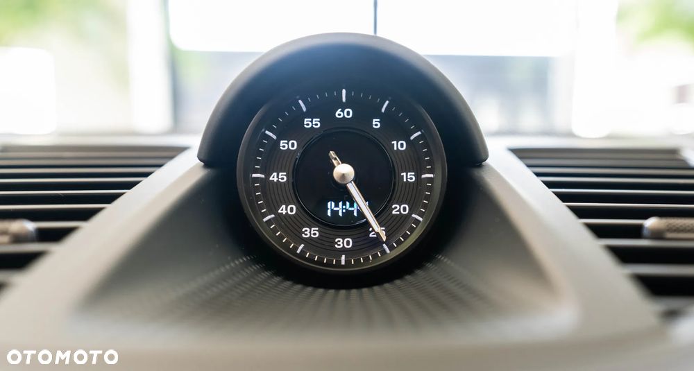 Porsche Panamera 4S E-Hybrid - 24