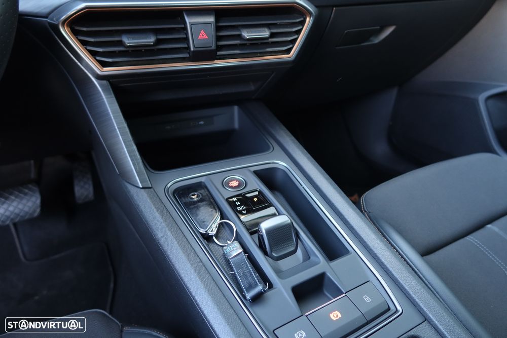 Cupra Formentor 1.4 e-Hybrid Plus DSG - 11